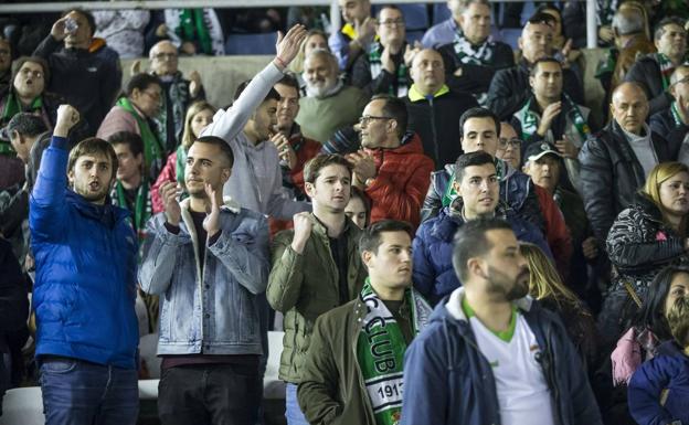 El Racing dará prioridad a los peñistas y abonados más antiguos para las entradas del derbi ante la Gimnástica