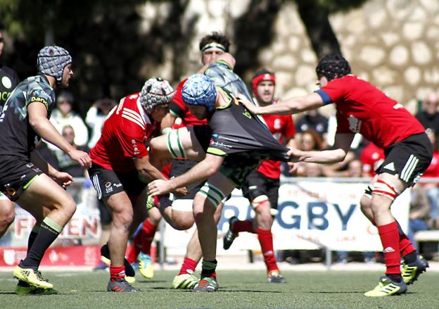 El Bathco coge carrera hacia la División de Honor