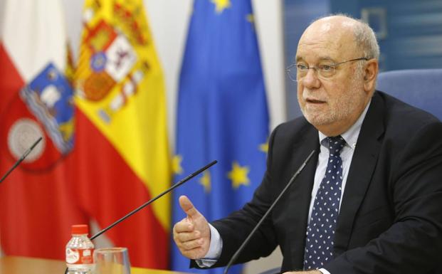 Juan José Sota: «Cantabria no necesitará ajustes presupuestarios para cumplir con el déficit»