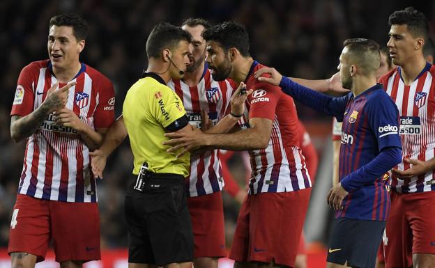 Ocho partidos de sanción a Diego Costa