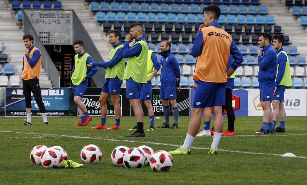 La Gimnástica alineará dos puntas para frenar al Racing