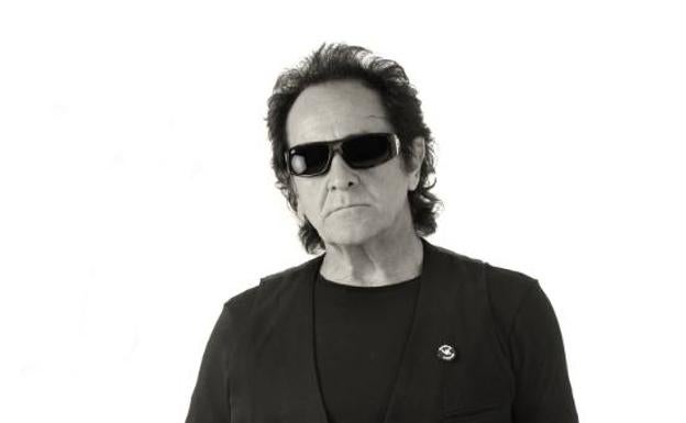 Johnny Burning: «El rocanrol nunca se deja»