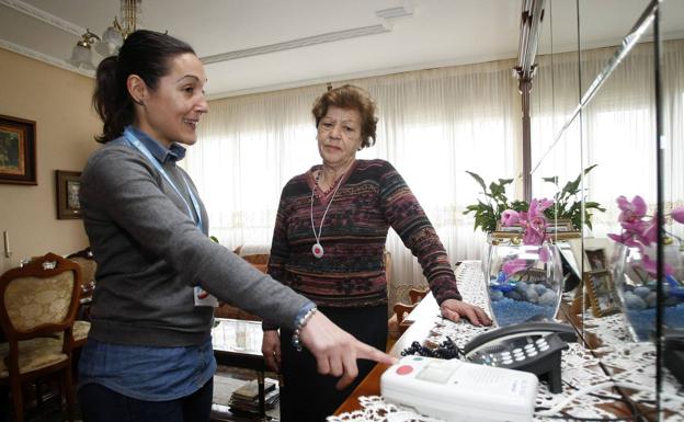 El servicio de teleasistencia atendió a 1.877 personas en 2018