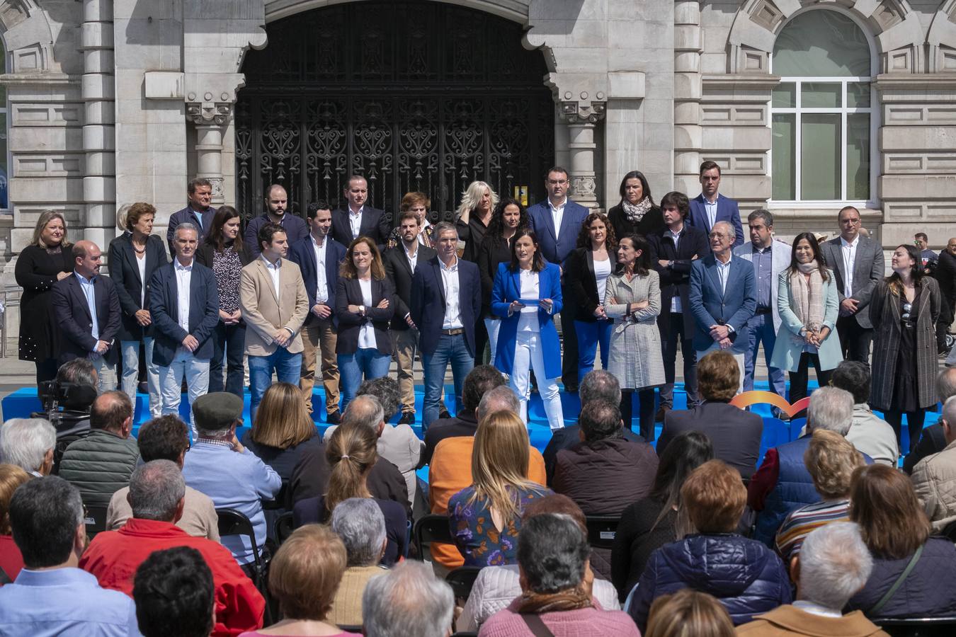 Igual revoluciona la candidatura al Ayuntamiento y ficha al exdirector del Palacio de Festivales