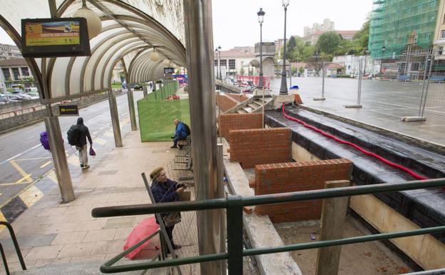 Las obras en la Plaza de las Estaciones estarán acabadas a mediados de junio