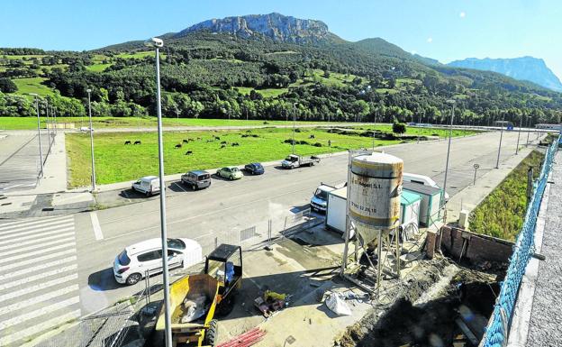 La planta de salmones de Ramales se retrasa hasta después de las elecciones