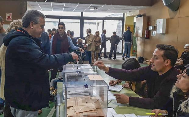 Castro Urdiales vuelve a ser feudo de los socialistas después de once años