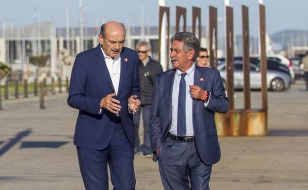 Revilla dice que el voto de los regionalistas vale lo que les han «prometido cien mil veces»