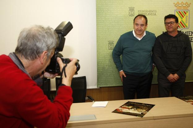 El pueblo de Tanos rinde homenaje a sus mayores en un documental