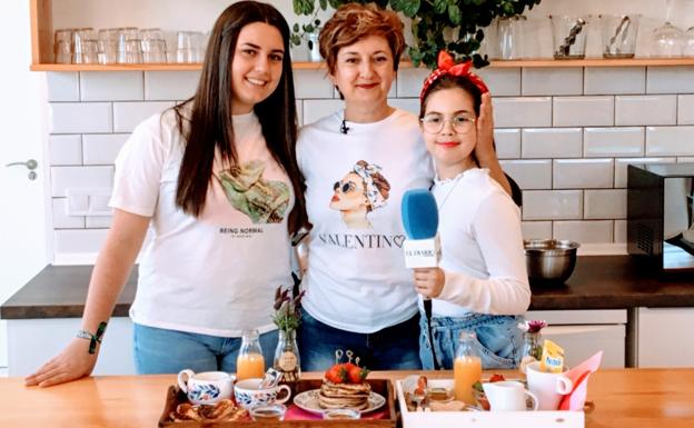 Cocinamos tortitas en familia por el Día de la Madre