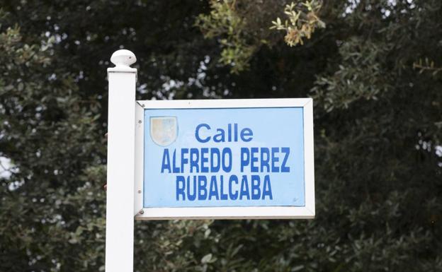 El pleno de Medio Cudeyo decreta tres días de luto por la muerte de su ilustre vecino