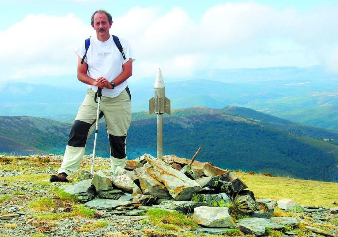 Iñigo Muñoyerro, una vida dedicada a escribir sobre montaña y el deporte