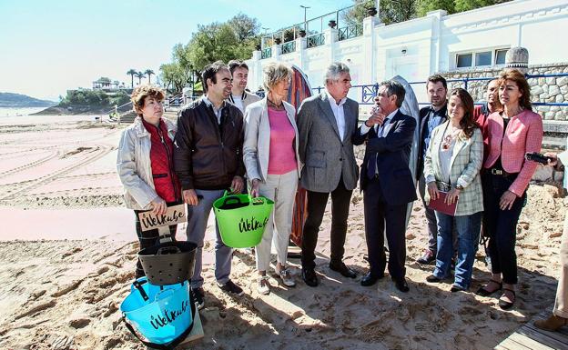 El PRC propone ubicar en el edificio Rema de Santander un centro multifuncional del surf