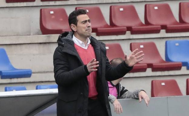 Dani Mori no seguirá la próxima temporada como entrenador de la Gimnástica tras el descenso a Tercera