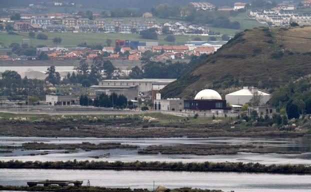 SOS Suances quieren que la ría de San Martín y las canteras de Cuchía sean Área Natural de Especial Interés