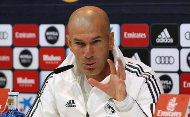 Zidane: «El equipo lo hago yo; si no, me marcho»