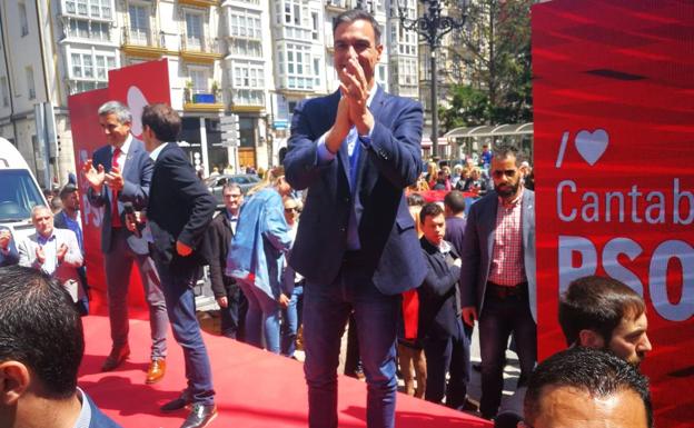 Pedro Sánchez pide en Santander «no dejar a medias la faena» el 26M y que gane el voto al PSOE