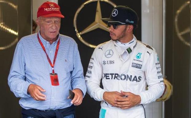 Mónaco se viste de luto por Niki Lauda