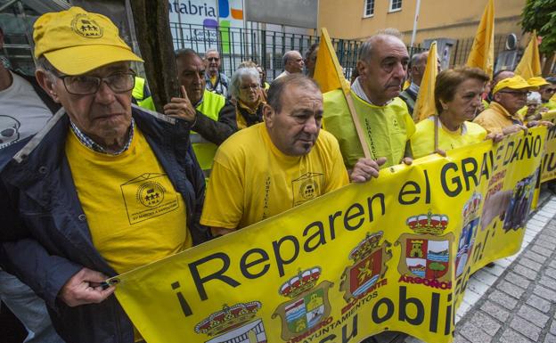 Los afectados por los derribos creen que «esta vez el Gobierno tampoco va a darnos la solución definitiva»