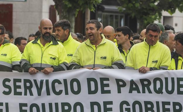 La plantilla de Parques de Santander vuelve a salir a la calle para exigir una adjudicación acorde a las necesidades