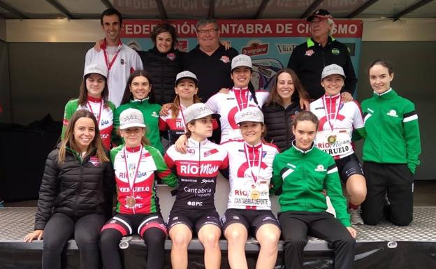 Siete medallas para el Meruelo en los regionales de contrarreloj
