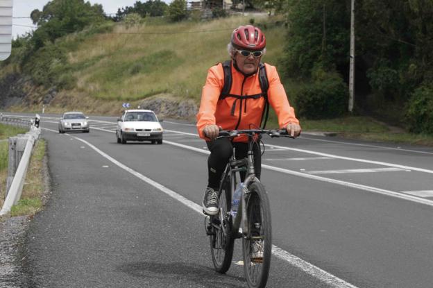 El carril bici entre Laredo y Ampuero no estará acabado antes de dos años