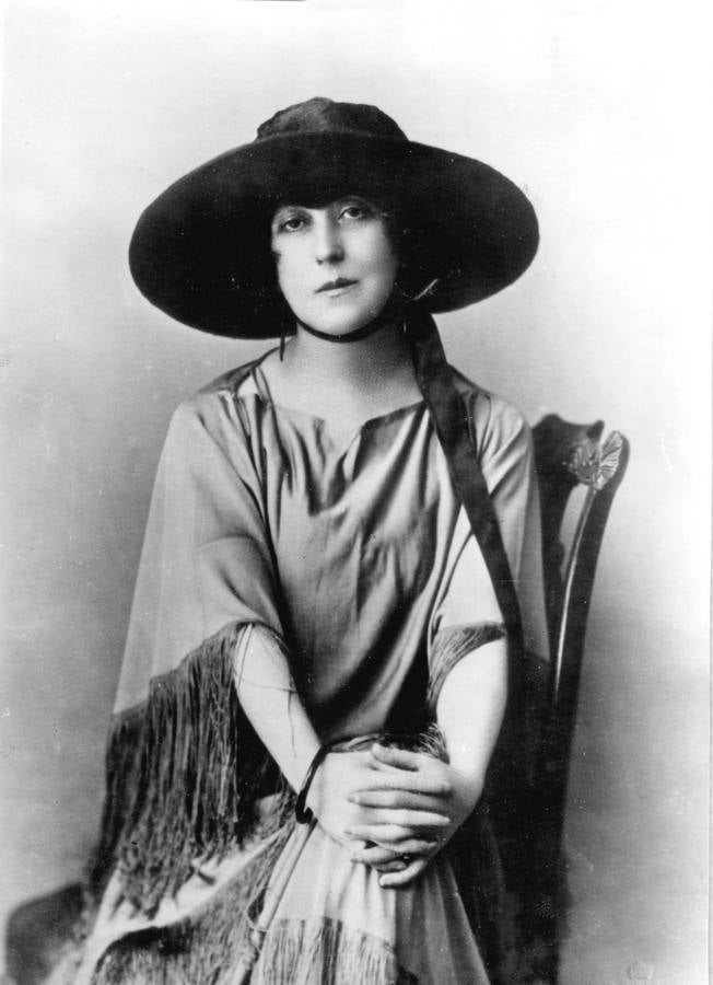 «Yo soy una mujer: nací poeta»