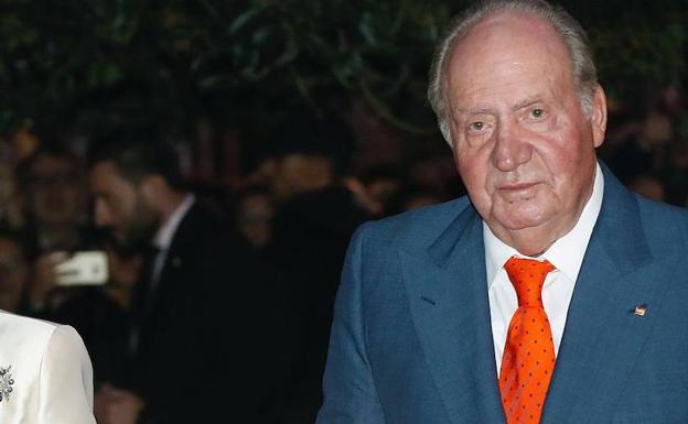 El Rey Juan Carlos se retirará de la vida pública el 2 de junio