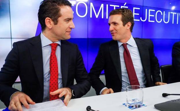 Los barones de PP temen que Casado se enroque en su discurso tras el oxígeno del 26-M