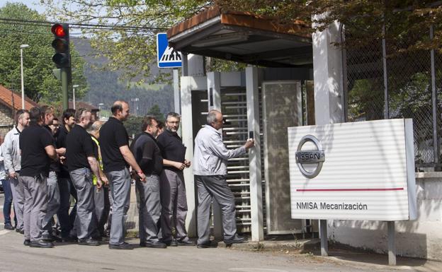 Nissan anuncia un plan industrial para la planta de Cantabria que prevé 80 prejubilaciones