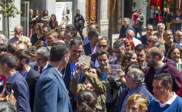 El 47% de los cántabros prefiere que PSOE gobierne solo y entre las coaliciones, con Podemos
