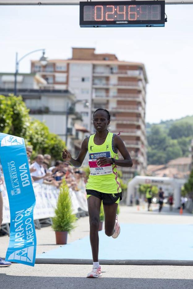 Kiprop y Chebet ganan la Maratón de Laredo