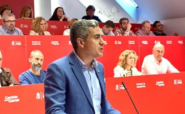 Zuloaga destaca los resultados del 26-M, tras años de «perder, perder y perder»