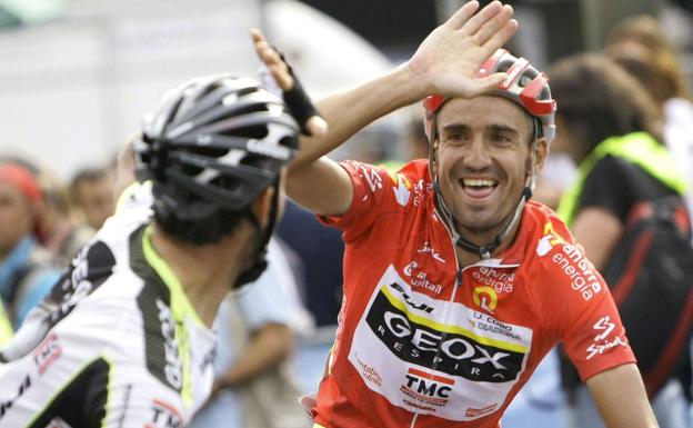 El cántabro Juanjo Cobo pierde la Vuelta 2011 por dopaje