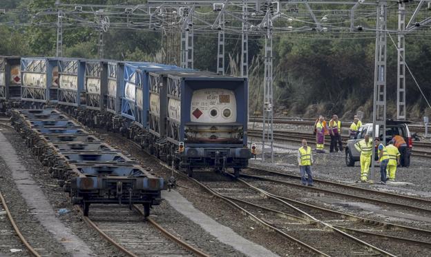 Los técnicos ven viable el traslado de las mercancías peligrosas a Sierrapando