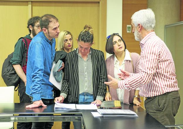 El argayo de San Mateo se pagará con fondos públicos y los vecinos podrán volver este año