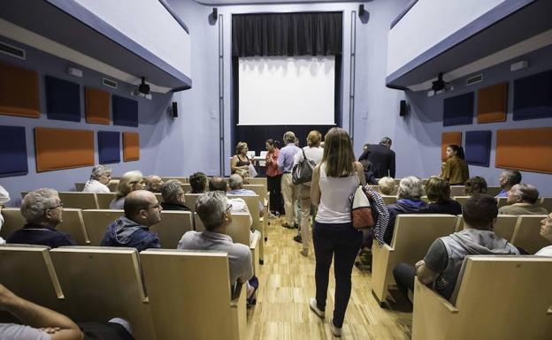 El centro cultural Doctor Madrazo acoge esta semana nuevas conferencias, citas con el cine y el teatro