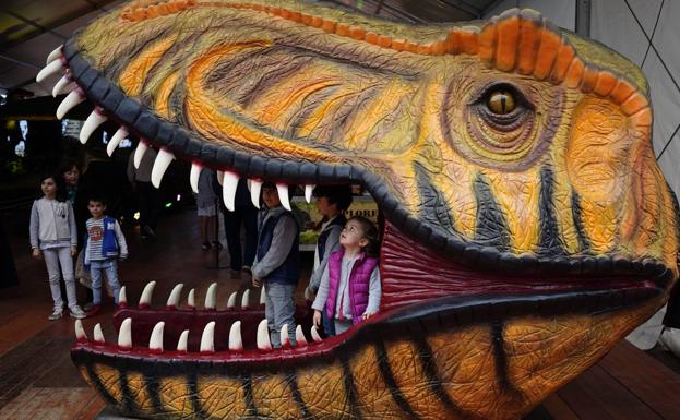 Un Tyrannosaurus Rex en el Palacio de Exposiciones