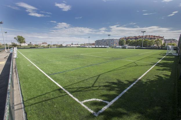 El proyecto de las gradas para las Instalaciones se encuentra parado