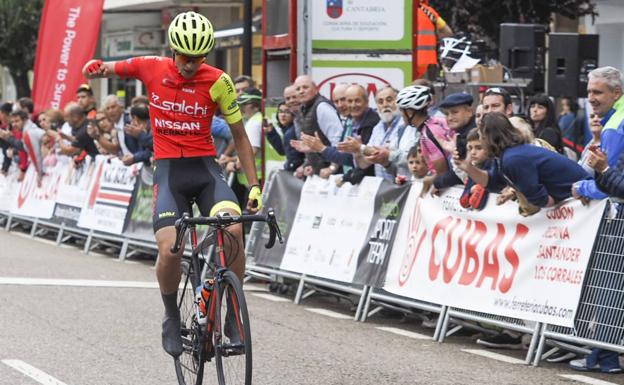 Pablo García, líder de la Vuelta al Besaya tras la primera etapa