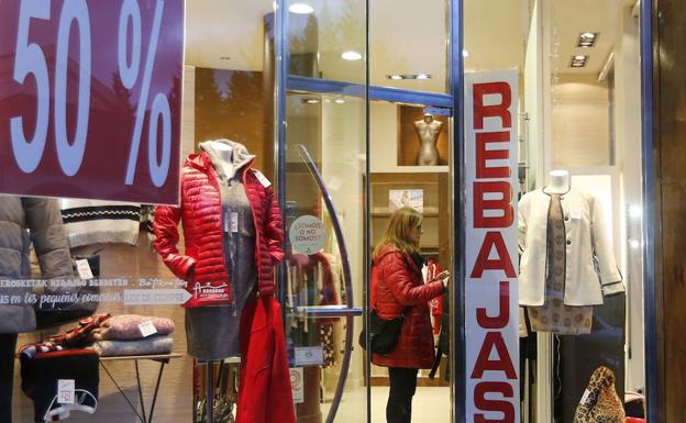 Las tiendas prevén subir las ventas un 3% estas rebajas