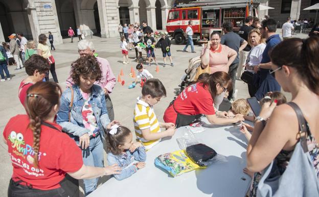 Fiesta solidaria en La Porticada para recaudar fondos contra el ELA
