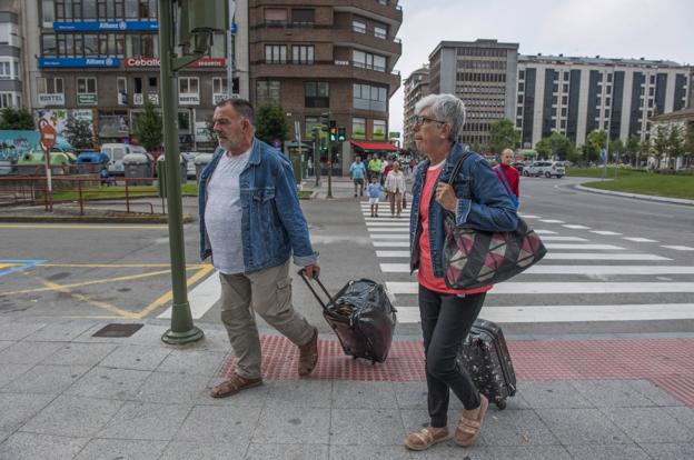 España se achicharra y en Santander, con cazadora