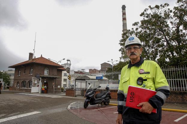 Vuelta a la fábrica a los 66 años de edad