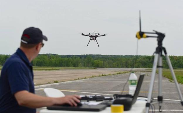 Un dron se incorpora al control de las carreteras cántabras durante el verano