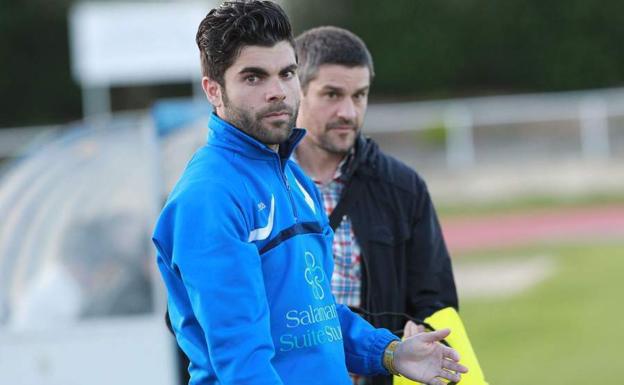 El Racing ficha al joven técnico leonés 'Pitu' para dirigir al filial de Tercera