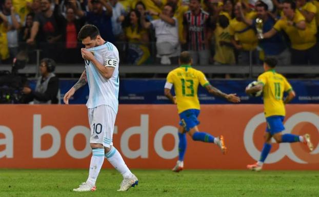 La enésima decepción de la Argentina de Messi, al que se le acaba el tiempo