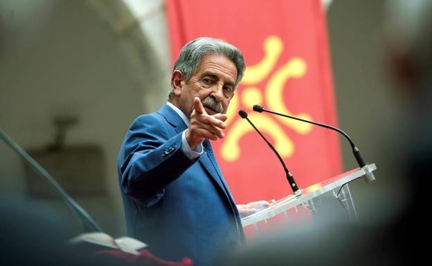 Revilla: «Sánchez no superará el primer debate de investidura»