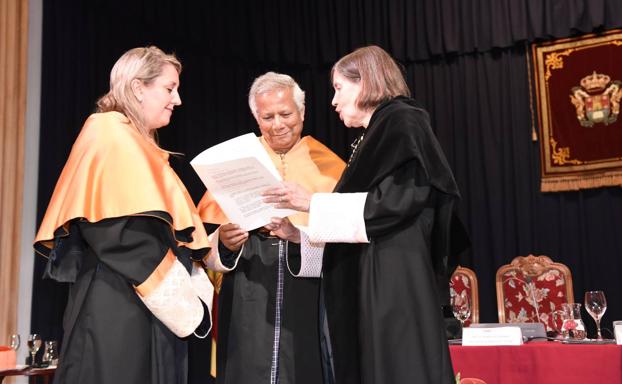 «Los seres humanos somos algo más grande que ganar dinero»