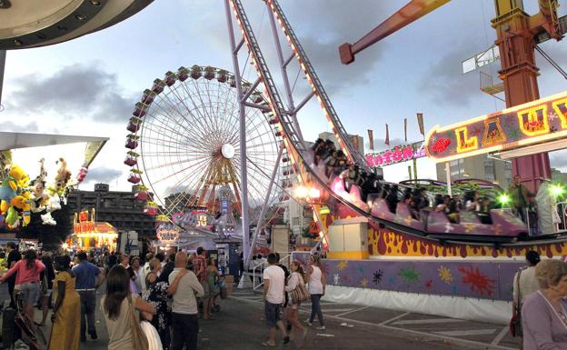 Un centenar de atracciones, juegos y puestos de gastronomía se darán cita en el recinto ferial de El Sardinero